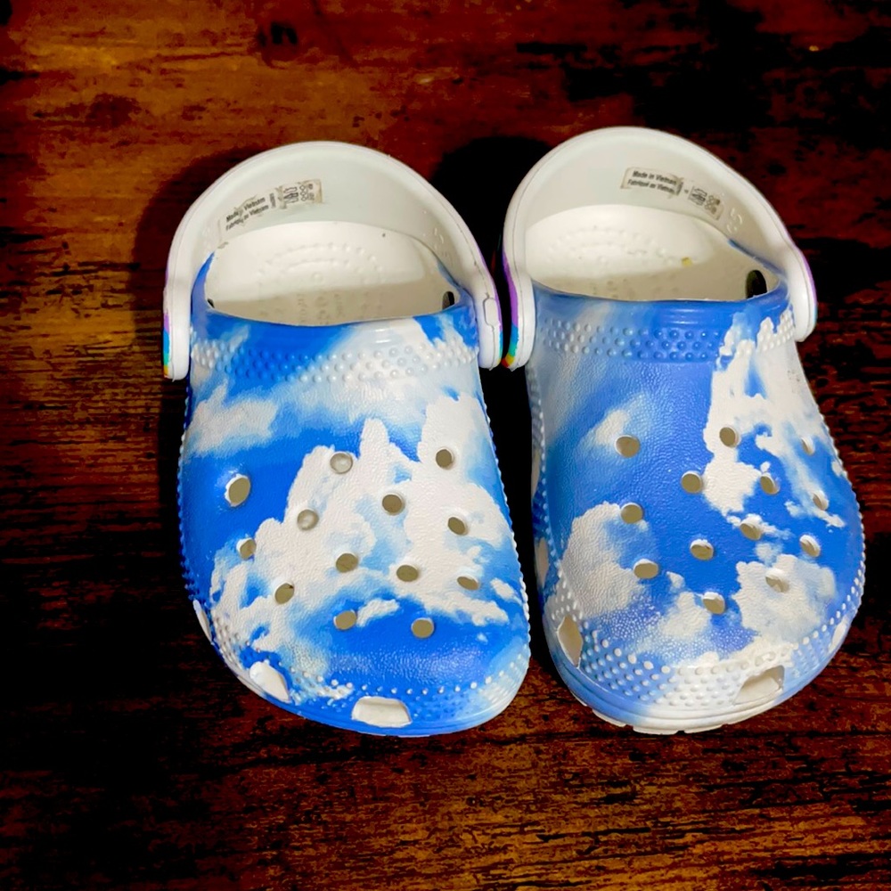 Crocs size 5 toddlers